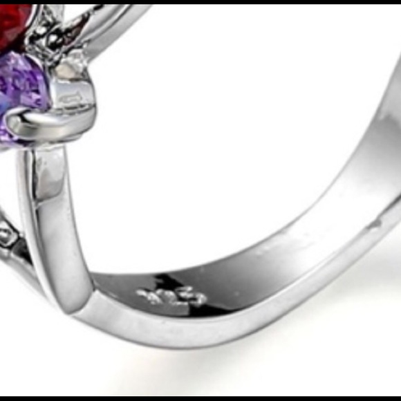 🌺NEW! Size 8 Sterling Silver Flower Ring🌺 - Picture 4 of 5